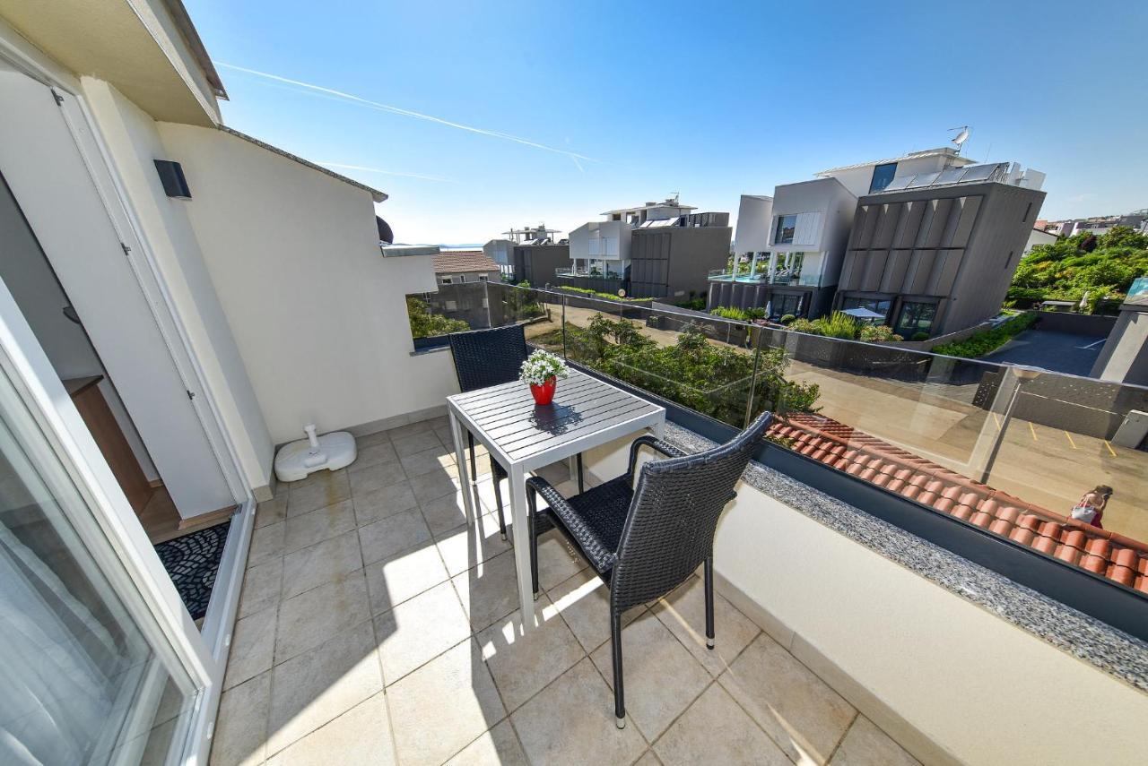 Apartmani Melia Zára Kültér fotó